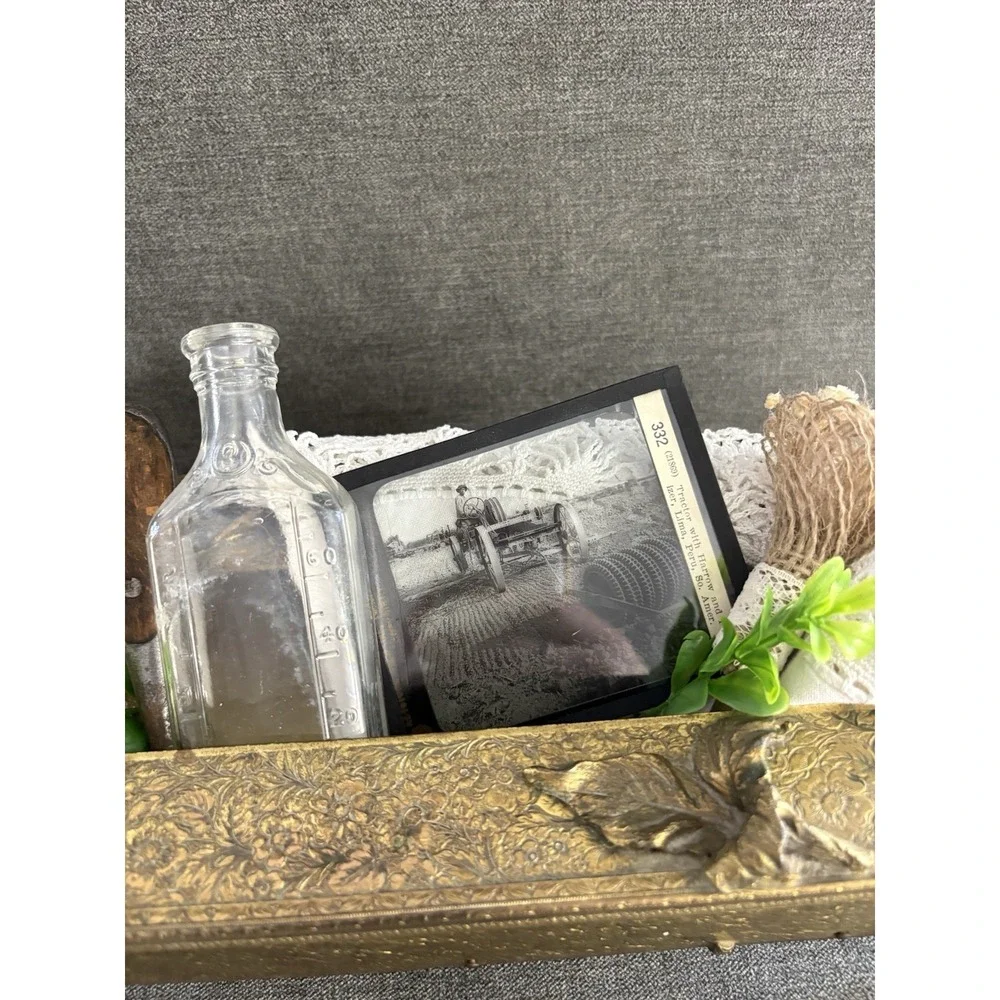 Vintage Upcycled Repurposed‎ Primitive Vignette Decor Gold Metal Tissue Box